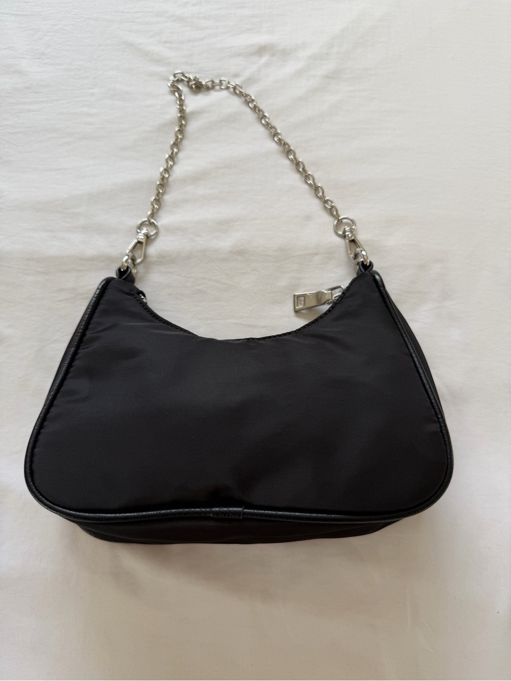 Peta + Jain Black Shoulder Bag with Silver Chain with additional crossbody strap - Picture 3 of 4